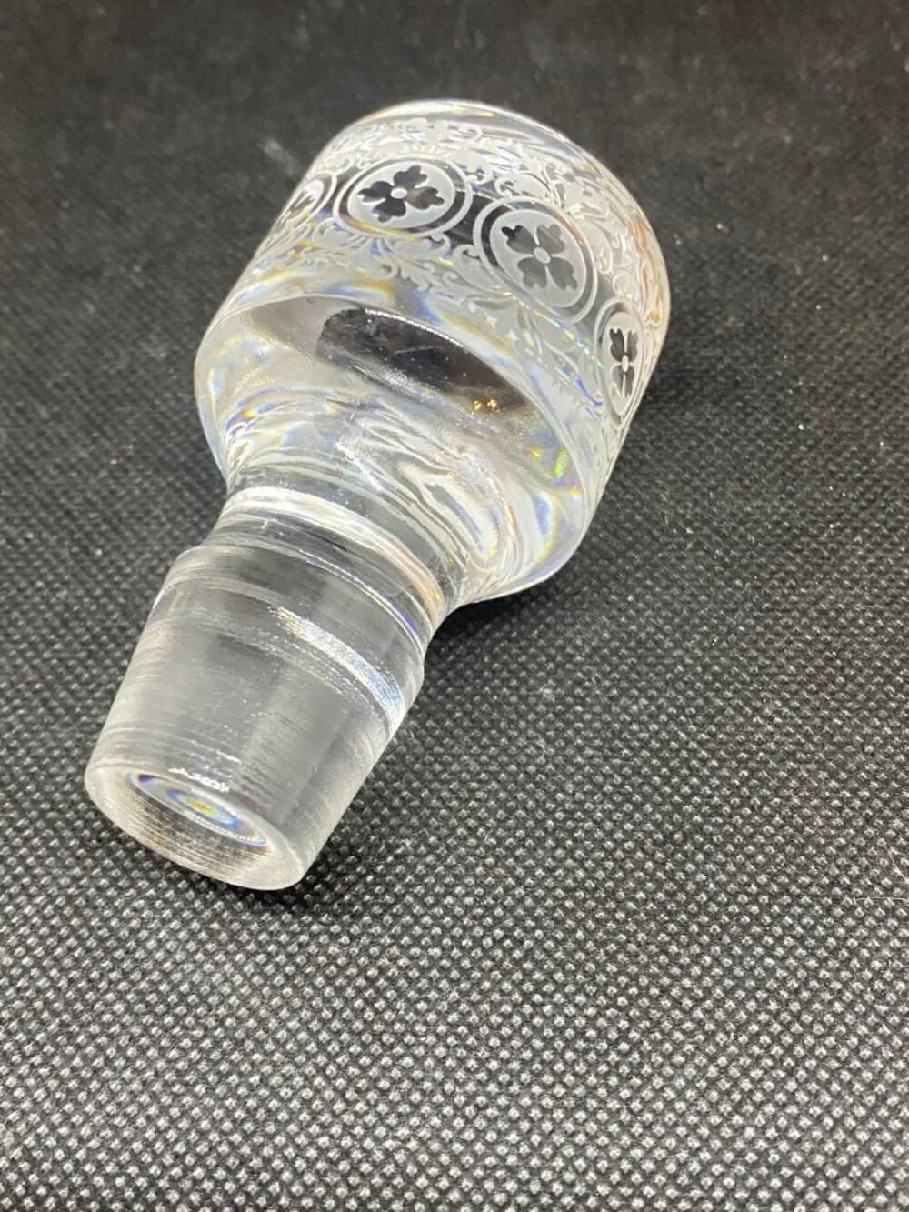Mario Cioni Wine Stopper Etched and Frosted